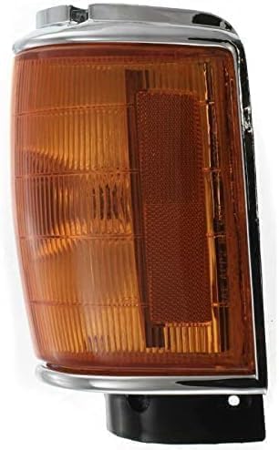 Driver and Passenger Side Corner Lights, With Bulb, With Chrome Trim For 1984-1986 Toyota Pickup